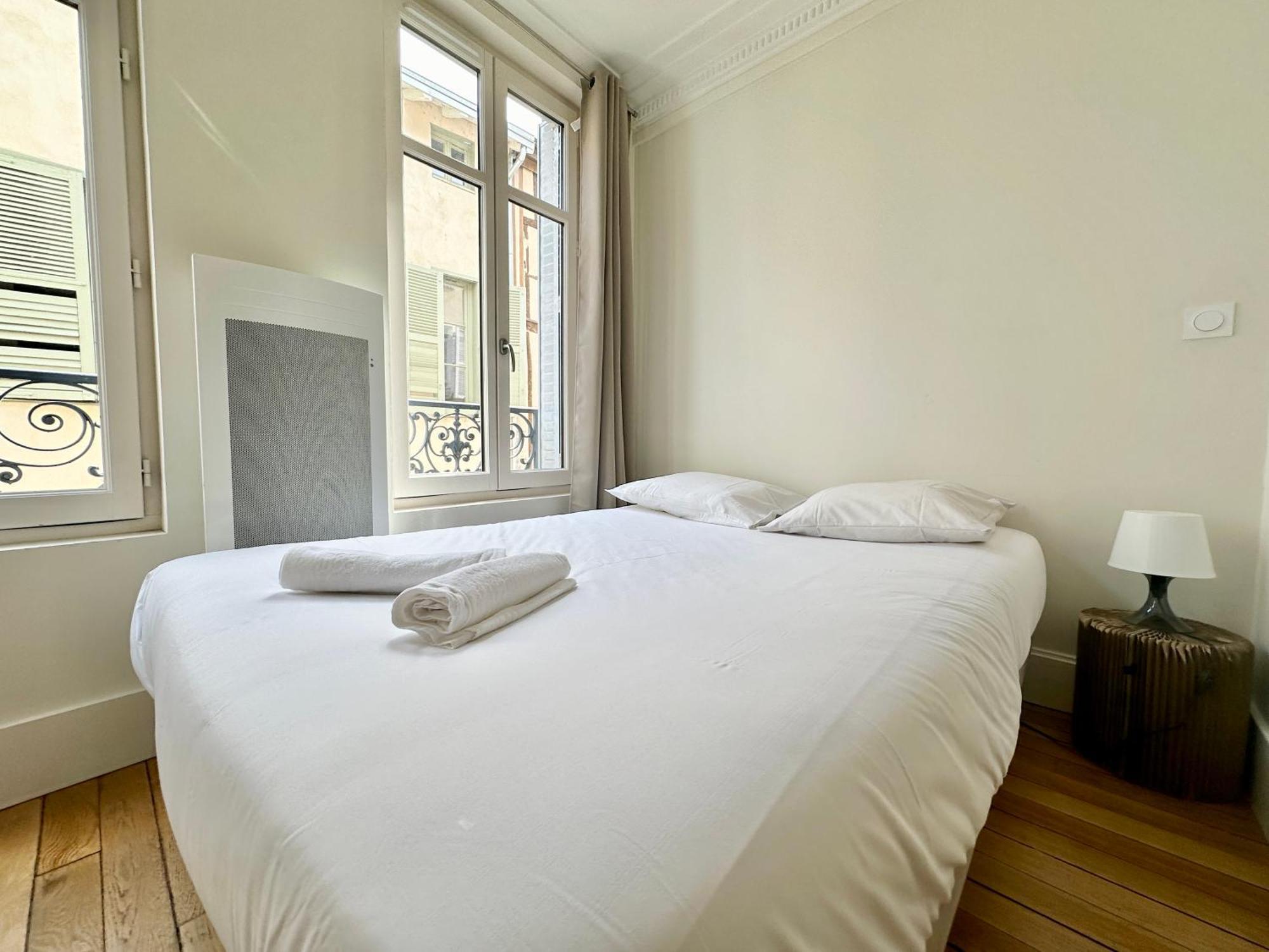 Apartamento L'Haussmannien, Splendide Et Lumineux Limoges Exterior foto
