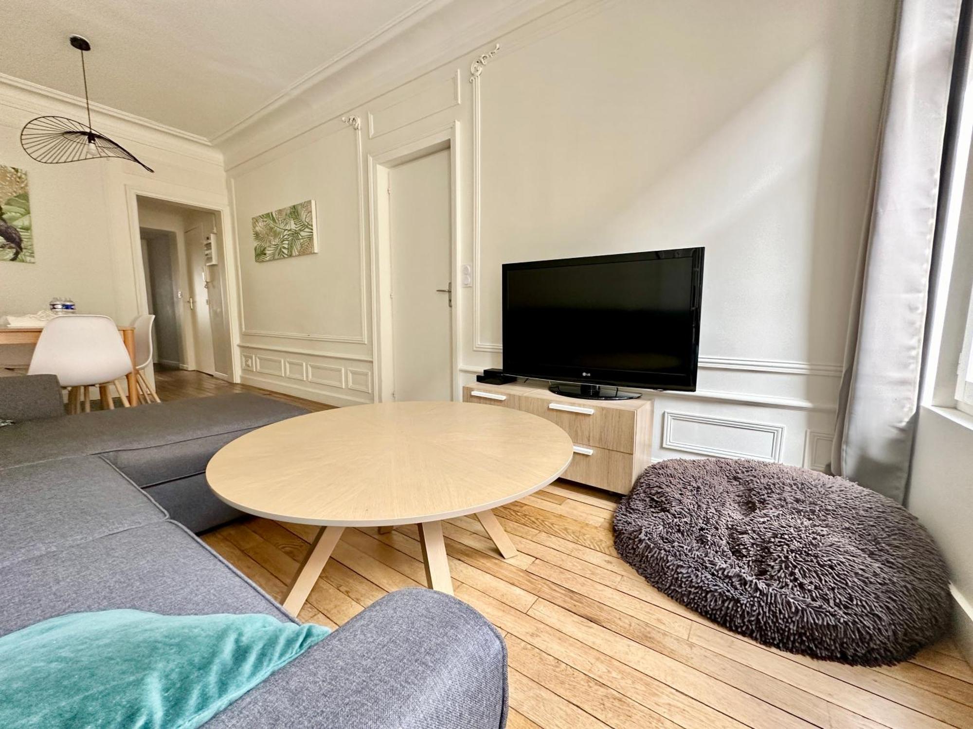 Apartamento L'Haussmannien, Splendide Et Lumineux Limoges Exterior foto